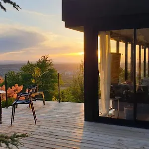 Lodge-bélvédere Sur Les Hauteurs De Lodge